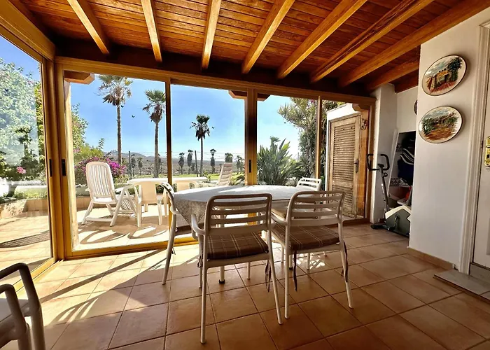 Copacabana Golf Del Sur Villa *