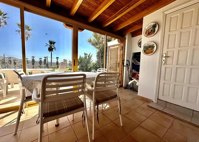 Copacabana Golf Del Sur Villa