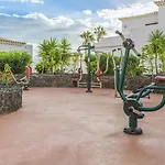 Copacabana Golf Del Sur Villa